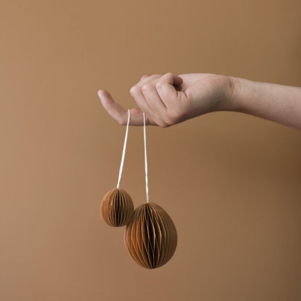 Hanging_Egg_-_teracotta_Wohnfuehl-Shop_UG_01.jpg