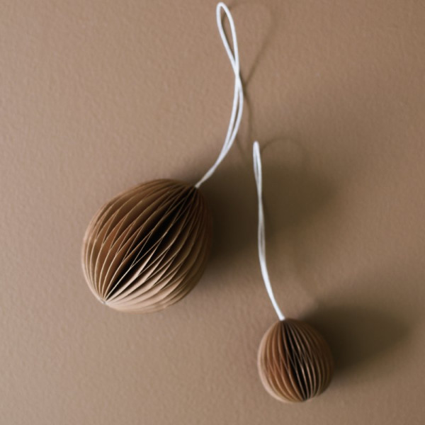 Hanging_Egg_teracotta_-_gross_Wohnfuehl-Shop_UG_02.jpg
