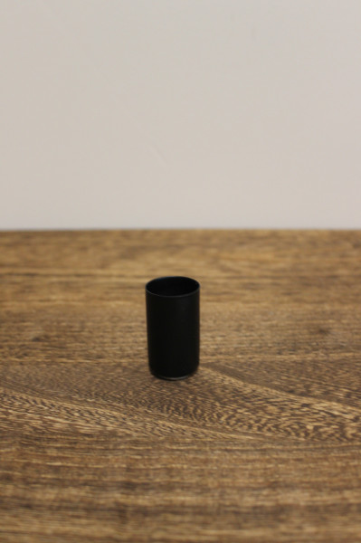 Magnetkerzenhalter_Josi_-_Schwarz_Klein_Wohnfuehl-Shop_UG_01.jpg
