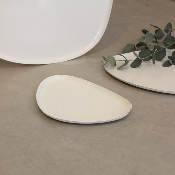 Tablett_Mateo_klein_-_ivory_Wohnfuehl-Shop_UG_01.jpg